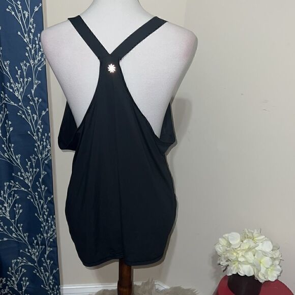 Athleta Rally Up Racerback Tank Top Black Sleeveless Athletic Athleisure sz 1X - Picture 3 of 7